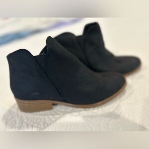 MIA Carmella Black Ankle Boots